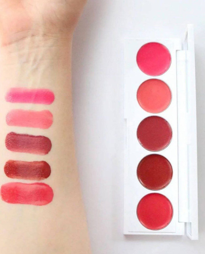 پالت رژ و رژگونه کرمی سرافین مدل Lip & Cheek Palette با ۴ رنگ طبیعی و وگان”